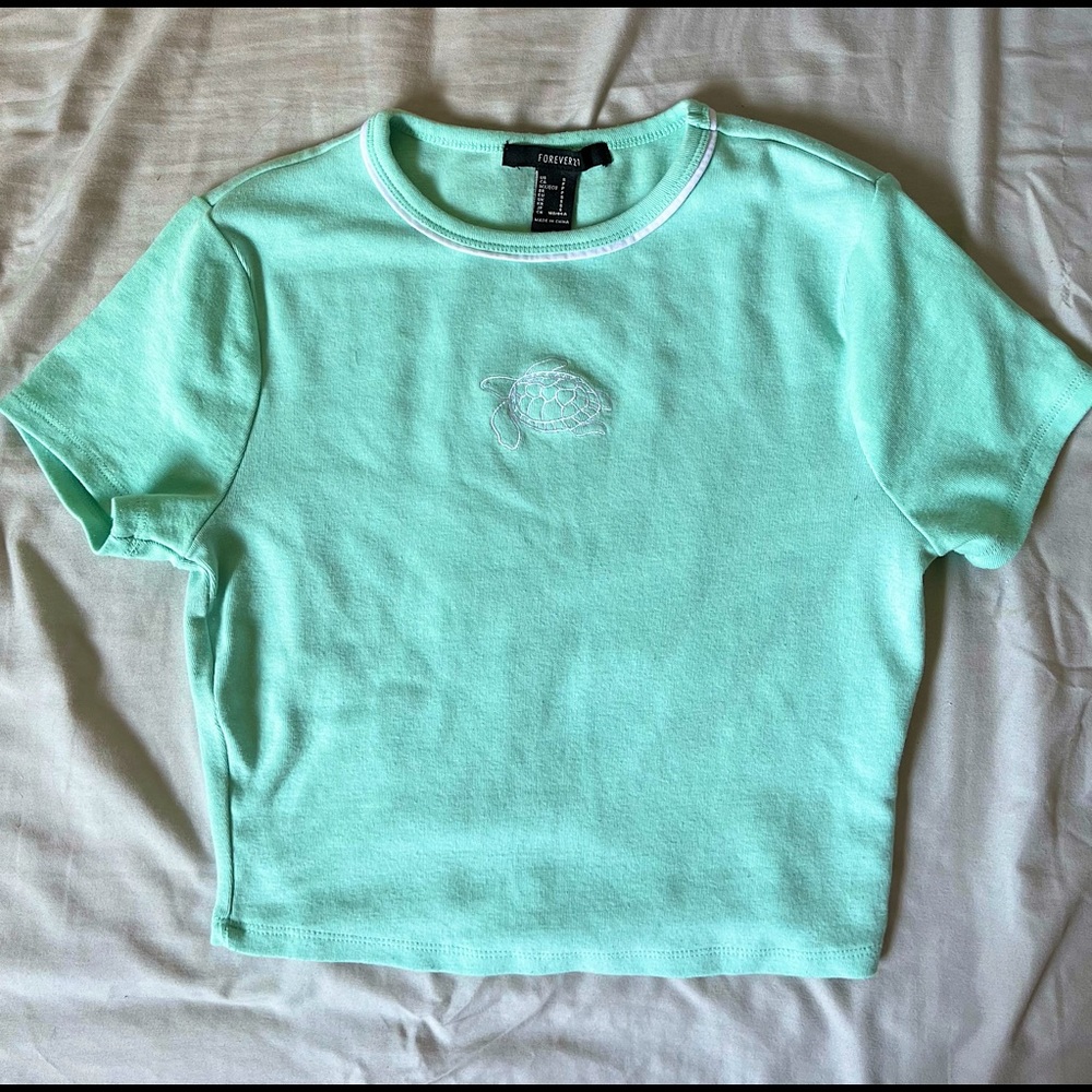 so comfy and soft! this blue crop top is from Forever 21 and barely used!